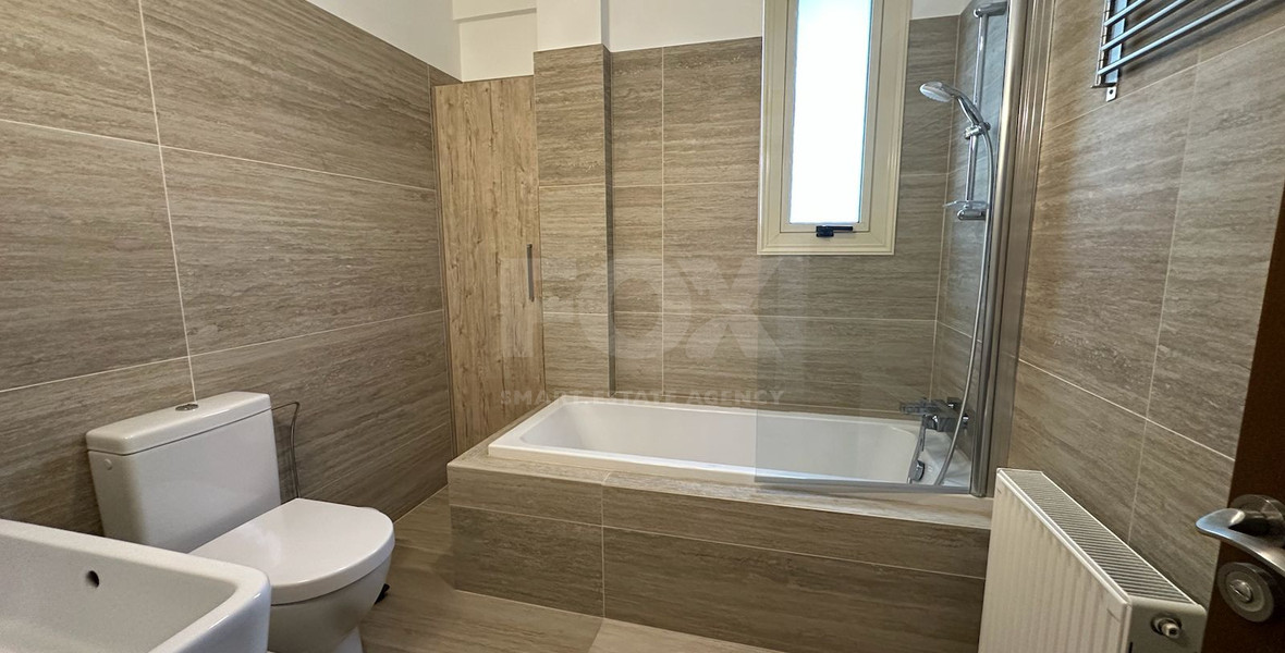 LUXURY FIVE-BEDROOM VILLA FOR RENT | PYRGOS TOURIST AREA