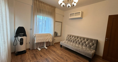 LUXURY FIVE-BEDROOM VILLA FOR RENT | PYRGOS TOURIST AREA