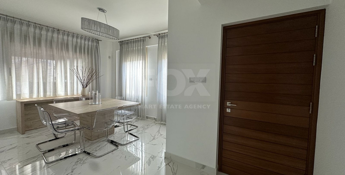 LUXURY FIVE-BEDROOM VILLA FOR RENT | PYRGOS TOURIST AREA