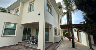 LUXURY FIVE-BEDROOM VILLA FOR RENT | PYRGOS TOURIST AREA