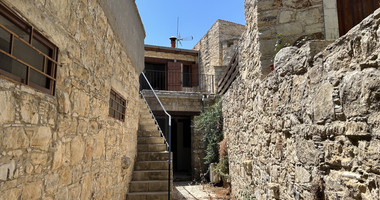 Charming Traditional Village House for Rent in Lofou