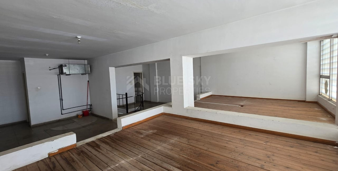 Shop for Rent on Makarios Avenue – Prime City Centre Location