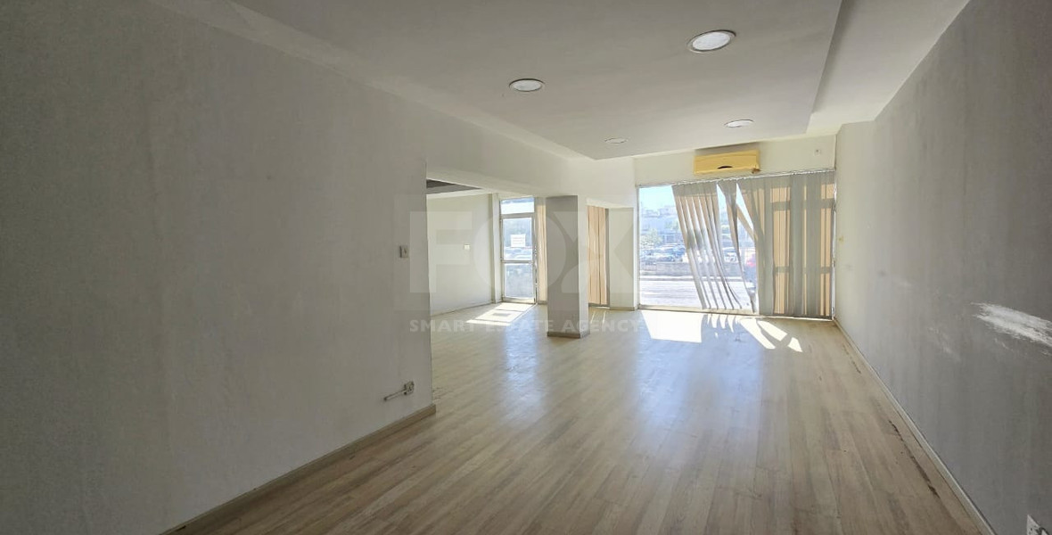 Shop for Rent on Makarios Avenue – Prime City Centre Location
