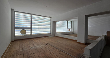 Shop for Rent on Makarios Avenue – Prime City Centre Location