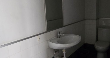 Shop for Rent on Makarios Avenue – 197 sqm Covered Area, 78 sqm Mezzanine