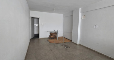 Shop for Rent on Makarios Avenue – 197 sqm Covered Area, 78 sqm Mezzanine