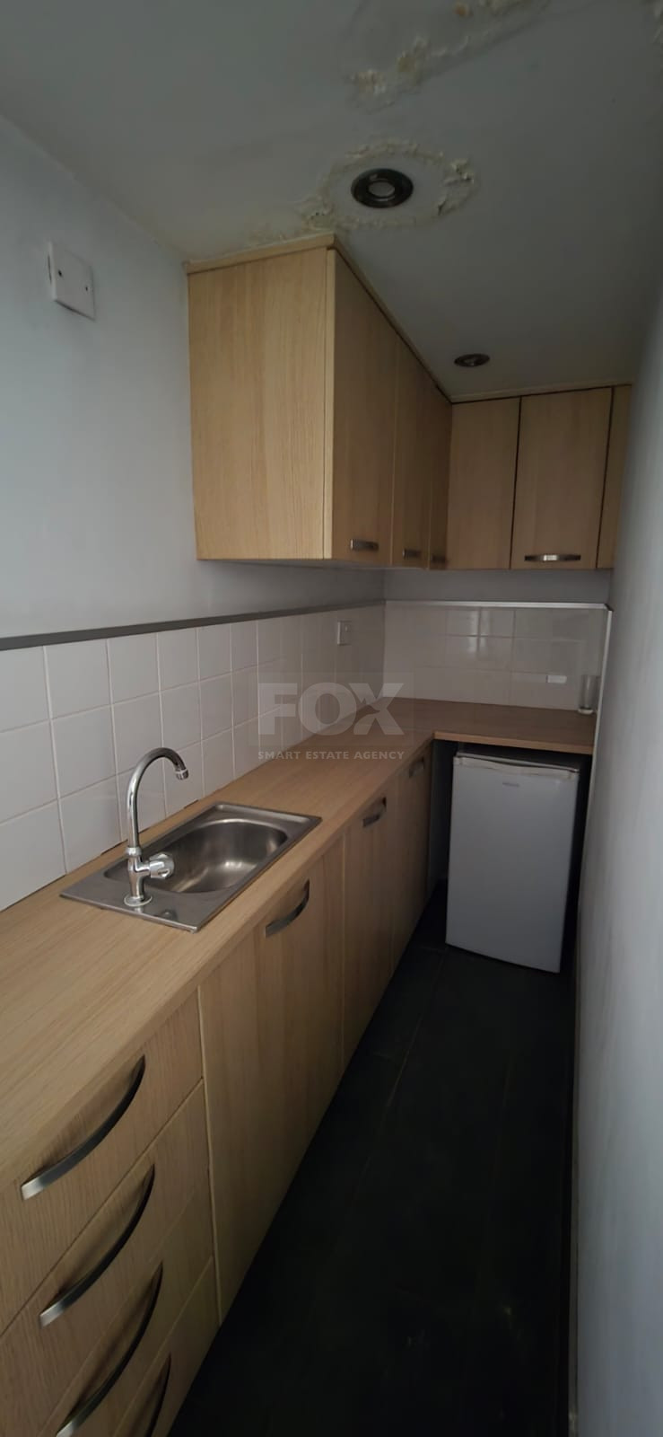 Shop for Rent on Makarios Avenue – 197 sqm Covered Area, 78 sqm Mezzanine