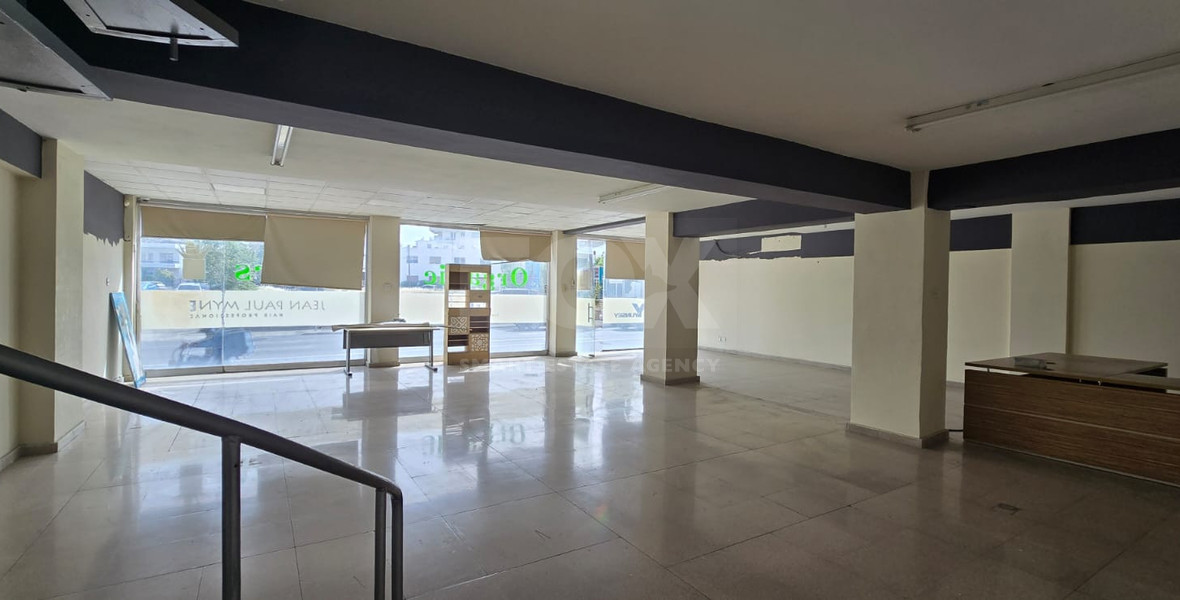 Shop for Rent on Makarios Avenue – 197 sqm Covered Area, 78 sqm Mezzanine
