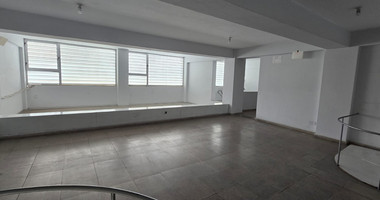 Shop for Rent on Makarios Avenue – 197 sqm Covered Area, 78 sqm Mezzanine