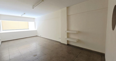 Excellent opportunity to rent a Shop in a prime location on Makarios Avenue, in the heart of the city centre
