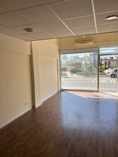Excellent opportunity to rent a Shop in a prime location on Makarios Avenue, in the heart of the city centre