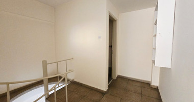 Excellent opportunity to rent a Shop in a prime location on Makarios Avenue, in the heart of the city centre
