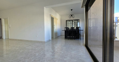 Three bedroom apartment for rent in Petrou N' Pavlou, Limassol