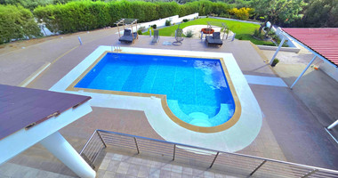 Private Five-Bedroom Villa with Separate Guest House, Swimming Pool and 2,400 m² Plot for Rent in Paramytha, Limassol, Near to the Heritage school