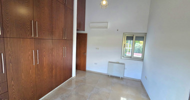 Private Five-Bedroom Villa with Separate Guest House, Swimming Pool and 2,400 m² Plot for Rent in Paramytha, Limassol, Near to the Heritage school