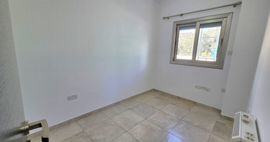 Private Five-Bedroom Villa with Separate Guest House, Swimming Pool and 2,400 m² Plot for Rent in Paramytha, Limassol, Near to the Heritage school