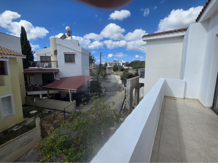 Spacious three-Bed Semi-Detached House in Tremithousa for Sale