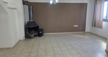 Spacious three-Bed Semi-Detached House in Tremithousa for Sale
