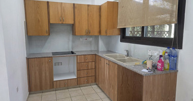 Spacious three-Bed Semi-Detached House in Tremithousa for Sale