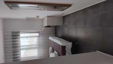 Furnished One-Bed Apartment in Universal with Pool & Gym for sale