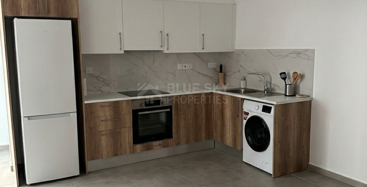 Modern 1-Bed Penthouse in Zakaki with City Views