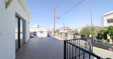 For Sale: 3-Bedroom Semi-Detached House in Agios Athanasios, Limassol