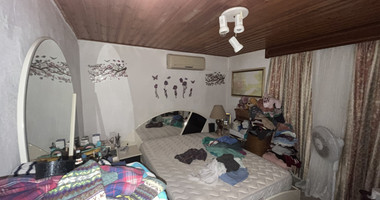 Spacious 3-Bedroom House Large Courtyard for Rent in Kolossi