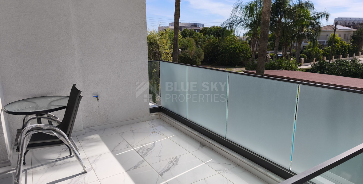 BRAND NEW ONE-BED Apartment in Zakaki