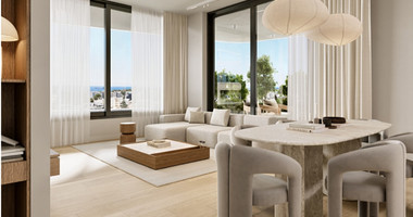 Contemporary 2-Bedroom Apartment Near Dasoudi Beach, Germasogeia