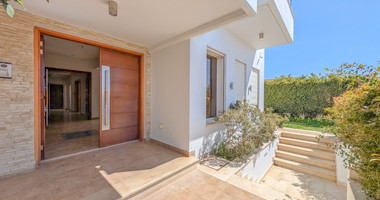Elegant 4-Bedroom Home with Basement & Pool in Agios Athanasios, Limassol