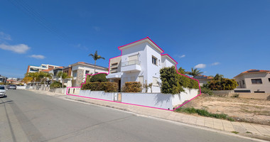 Elegant 4-Bedroom Home with Basement & Pool in Agios Athanasios, Limassol