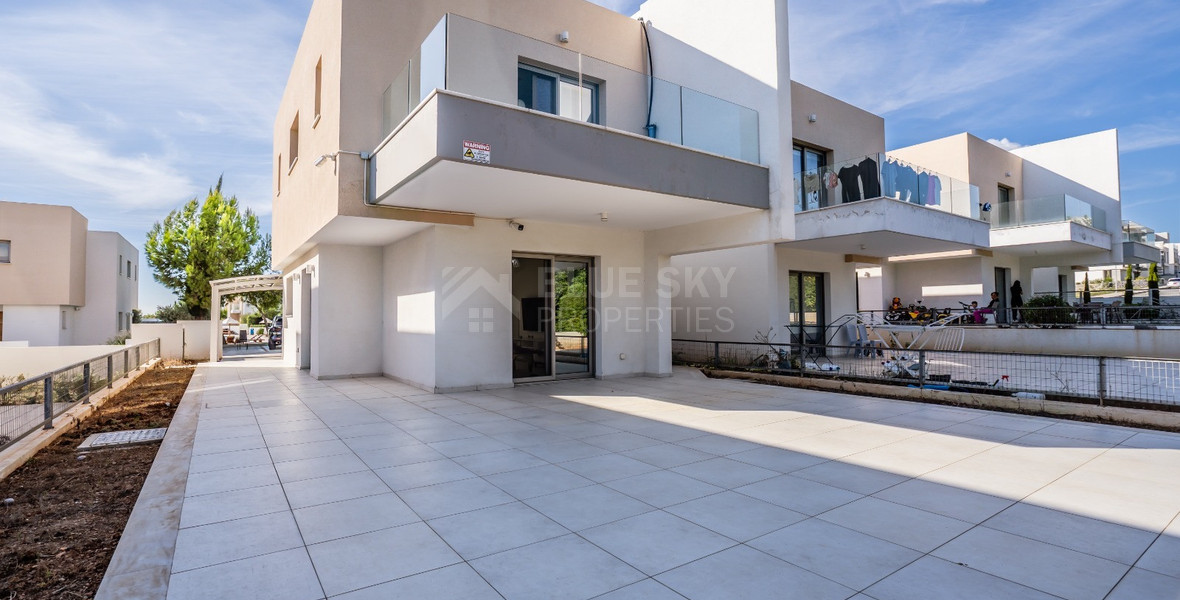 Modern 3-Bedroom Detached Villa with Sea Views , Geroskipou