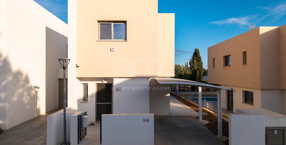 Modern 3-Bedroom Detached Villa with Sea Views , Geroskipou