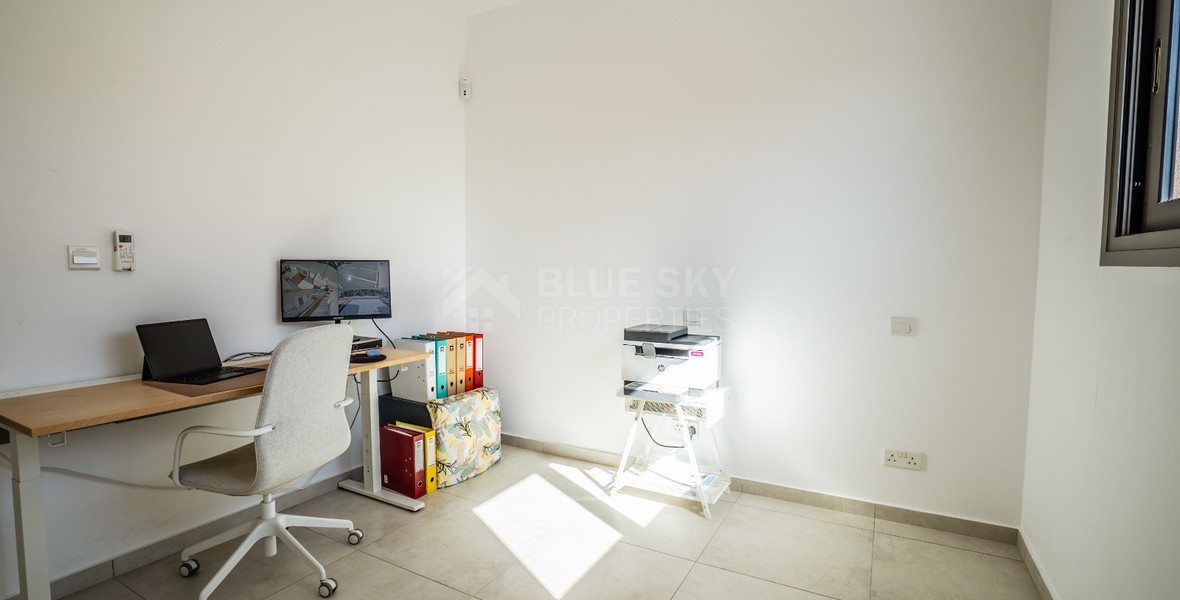 Modern 3-Bedroom Detached Villa with Sea Views , Geroskipou