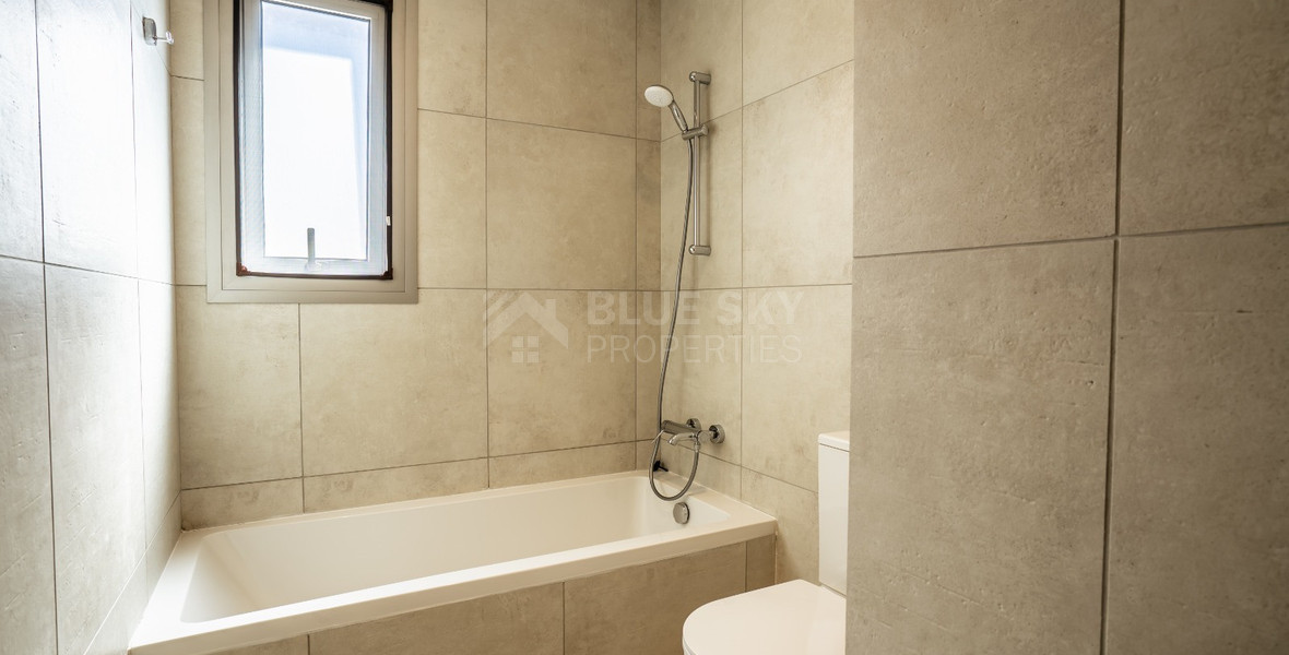 Modern 3-Bedroom Detached Villa with Sea Views , Geroskipou