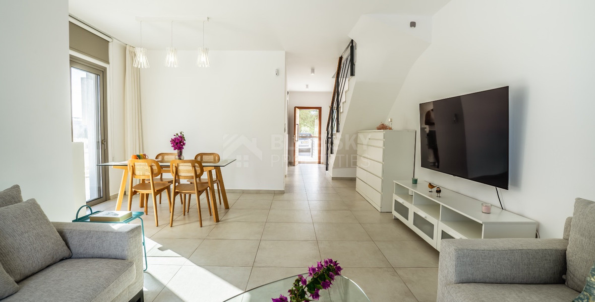 Modern 3-Bedroom Detached Villa with Sea Views , Geroskipou