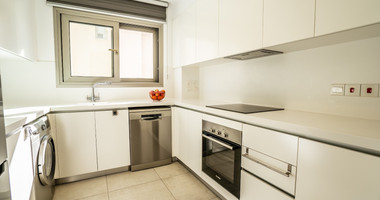 Modern 3-Bedroom Detached Villa with Sea Views , Geroskipou