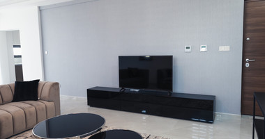 Luxury 3-Bedroom Penthouse with Private Roof Garden For Rent in Kapsalos, Limassol