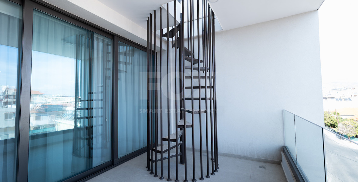 Luxury 3-Bedroom Penthouse with Private Roof Garden For Rent in Kapsalos, Limassol
