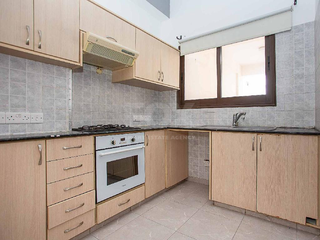 Spacious two Bedroom maisonnete in a privillaged area in the center of Paphos