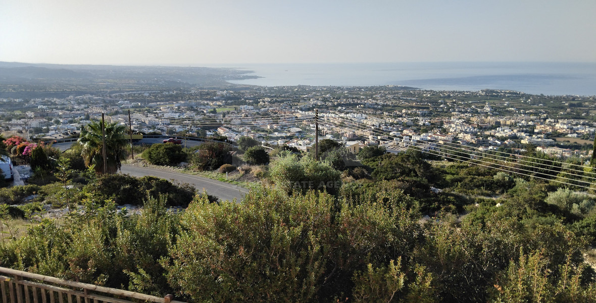 Panoramic Sea-View Two-Bed Peyia Apartment with Pool for rent