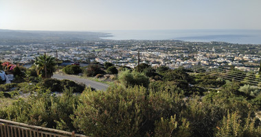 Panoramic Sea-View Two-Bed Peyia Apartment with Pool for rent