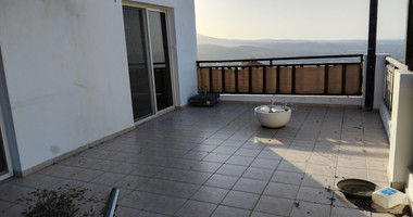Panoramic Sea-View Two-Bed Peyia Apartment with Pool for rent