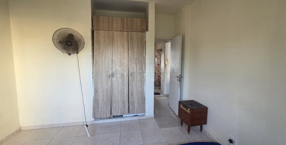 Two-Bedroom Apartment for Sale in Neapoli, Limassol – Renovation Opportunity Just 300m from the Sea