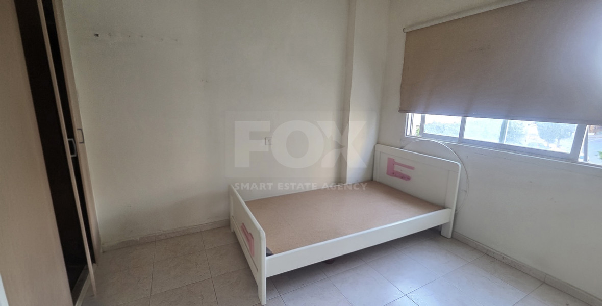 Two-Bedroom Apartment for Sale in Neapoli, Limassol – Renovation Opportunity Just 300m from the Sea