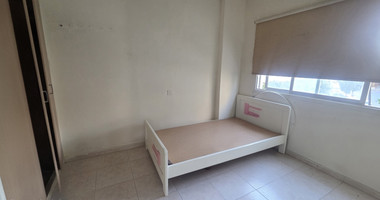Two-Bedroom Apartment for Sale in Neapoli, Limassol – Renovation Opportunity Just 300m from the Sea