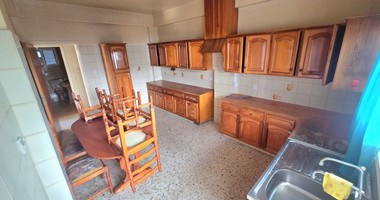 Spacious Six-Bedroom House ( Two Separate 3-Bedroom Apartments) in Agios Ioannis, Limassol