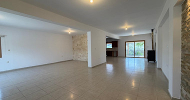 FOR RENT | Spacious Four-Bedroom Bungalow with Private Pool & Landscaped Garden in Parekklisia