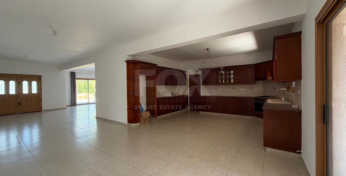 FOR RENT | Spacious Four-Bedroom Bungalow with Private Pool & Landscaped Garden in Parekklisia