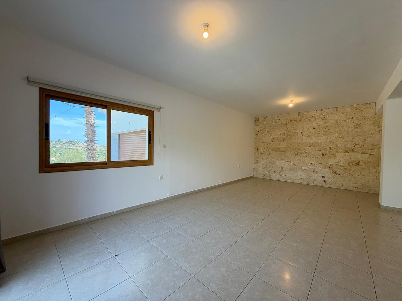 Bungalow 4 Schlafzimmer 170 m² in Parekklisia, Zypern